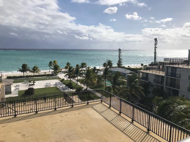 2412 CORAL BEACH,Lucaya