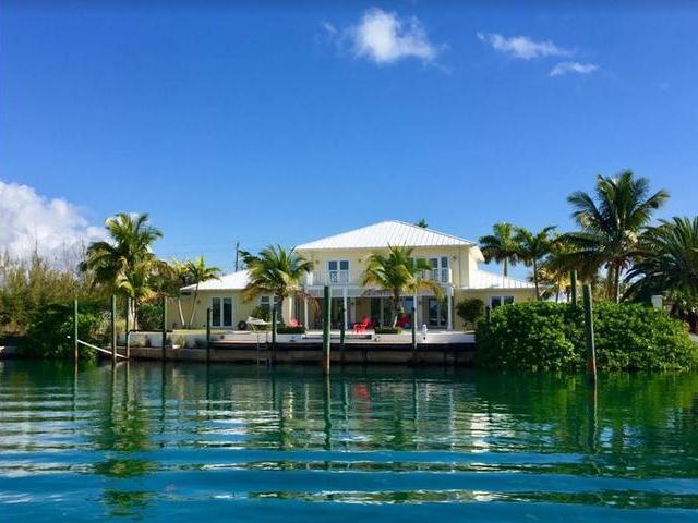21 BOOTY DRIVE,Fortune Bay