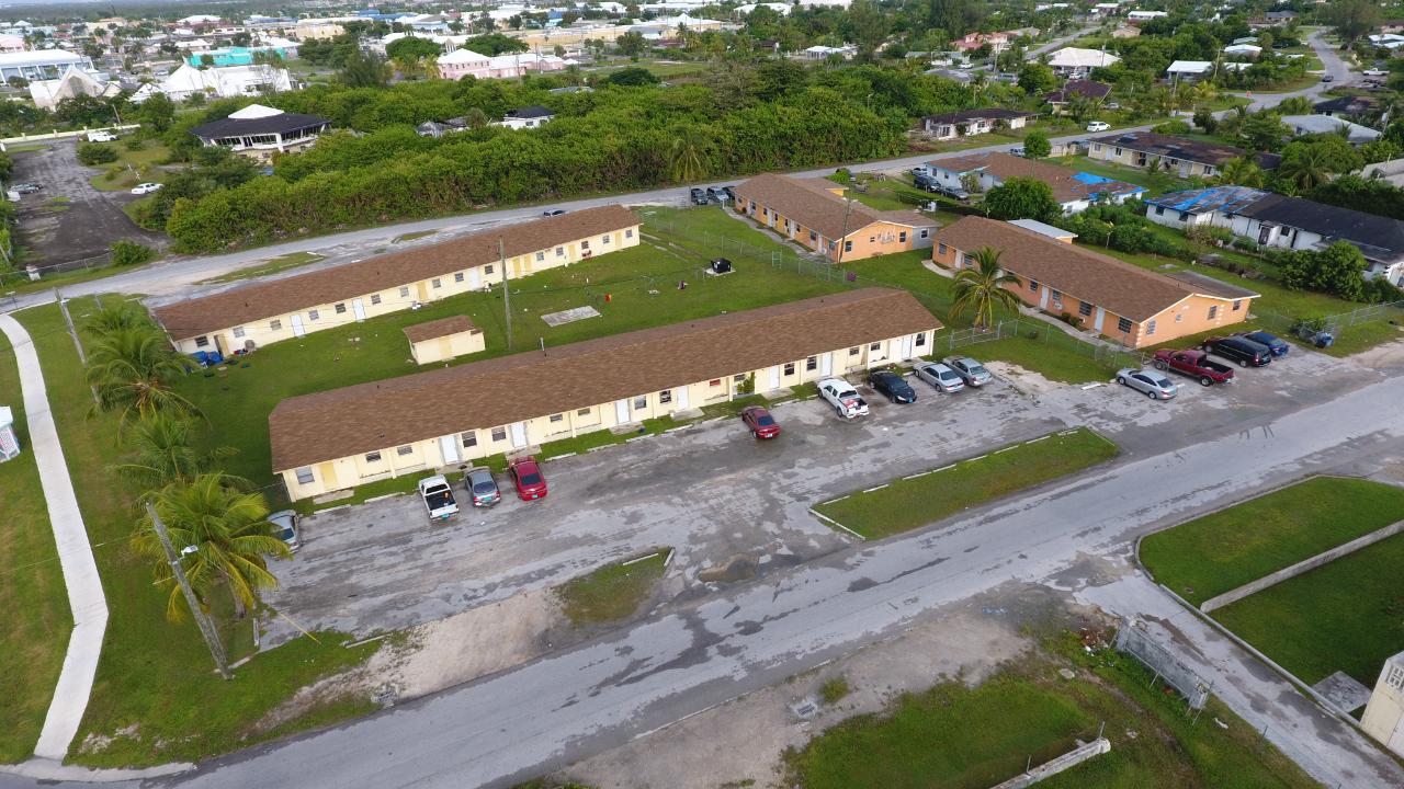 3 FROBISHER DR., FREEPORT B,Freeport