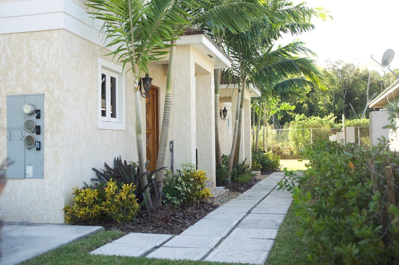 WEST WINDS TOWNHOUSE,West Bay Street