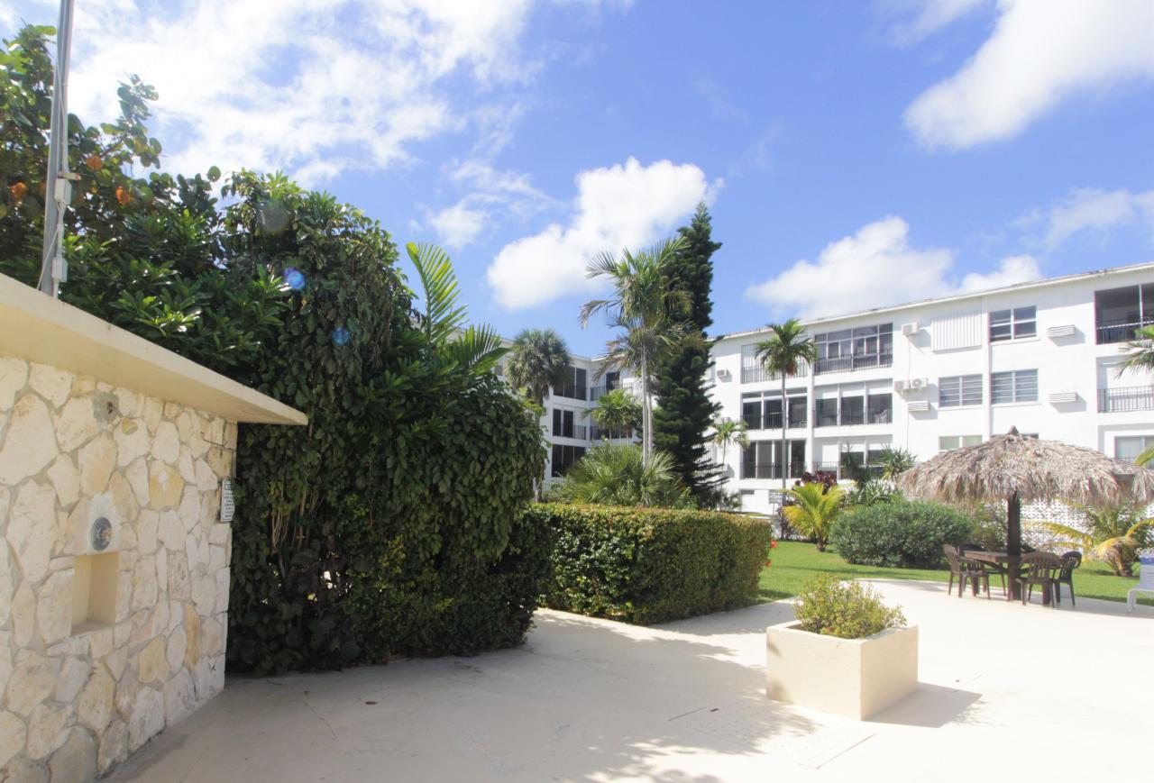 426 JANSEL COURT,Freeport