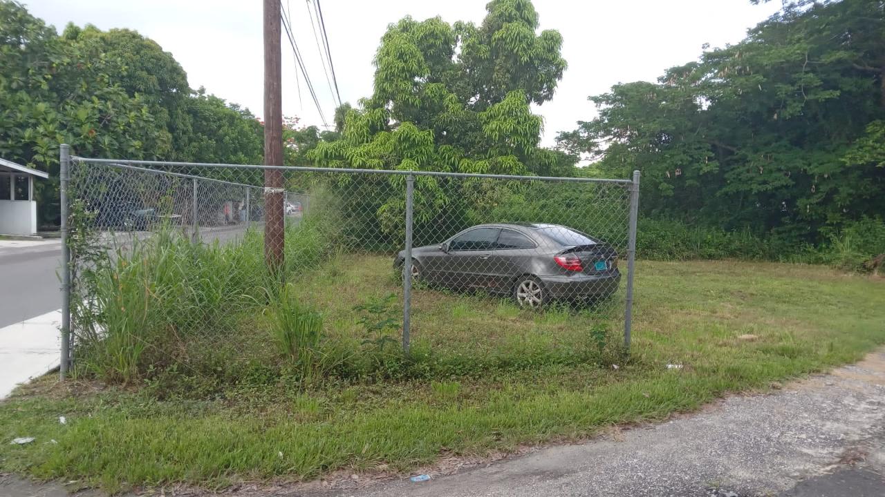 MALCOLM RD VACANT LOT C,Golden Gates