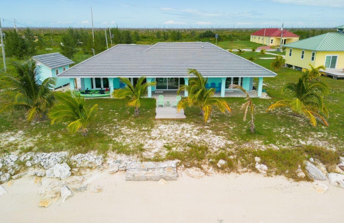 PELICAN POINT,High Rock