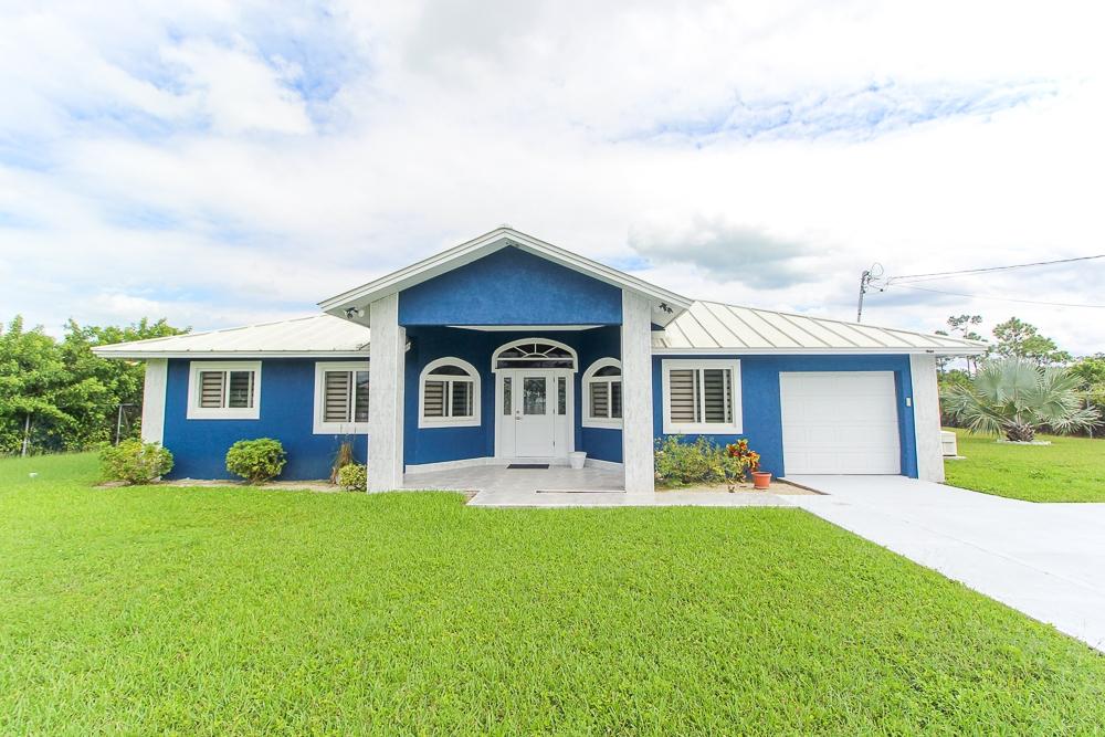 19 SCHOONER PLACE,Bahamia