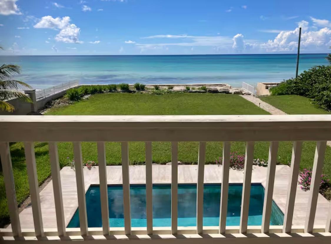 8 TURTLE REEF COVE,Freeport