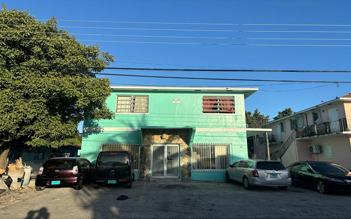 #77 WASHINGTON STREET,East Street