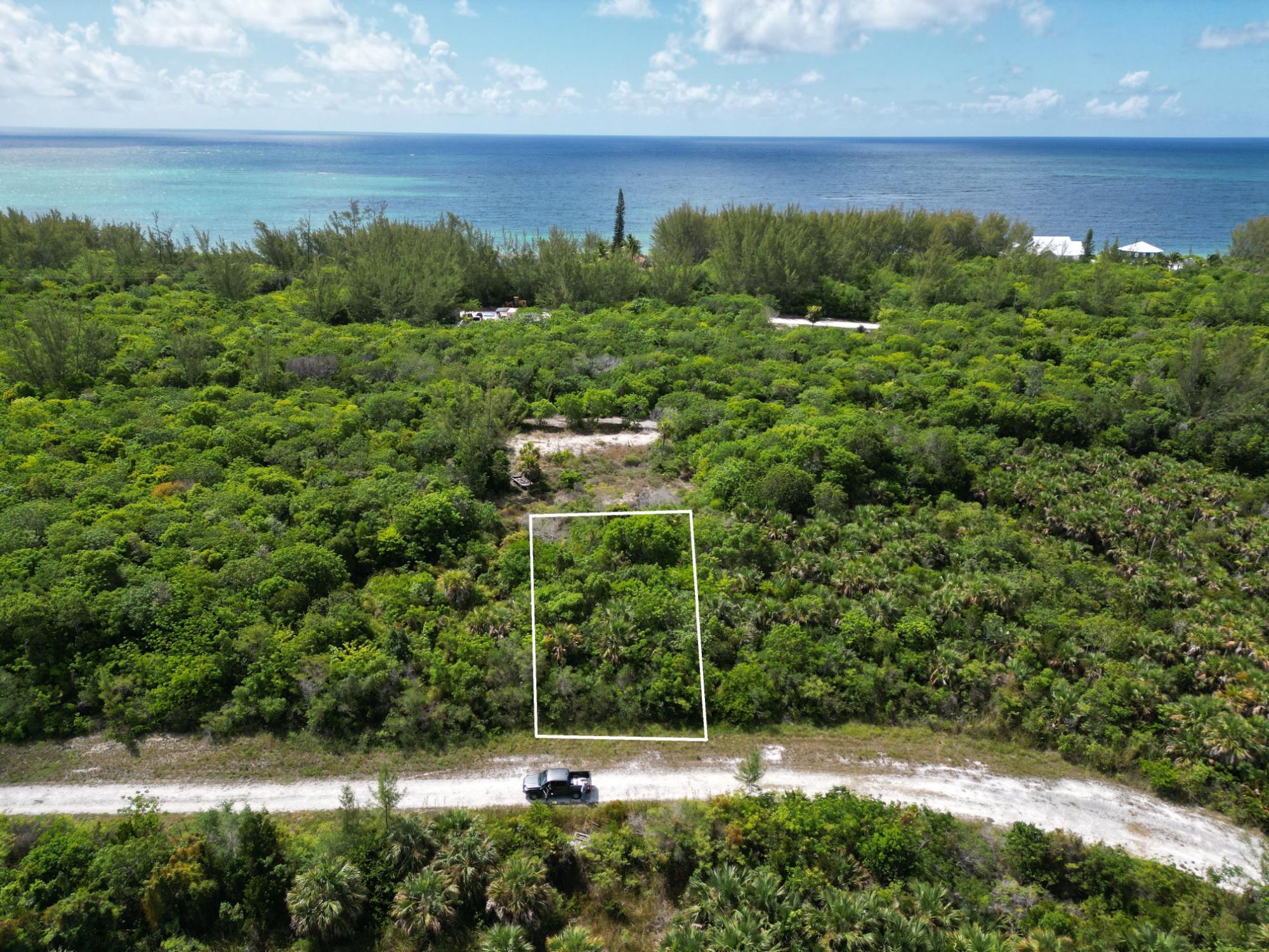 21 WINDING ROAD,Bahama Palm Shores