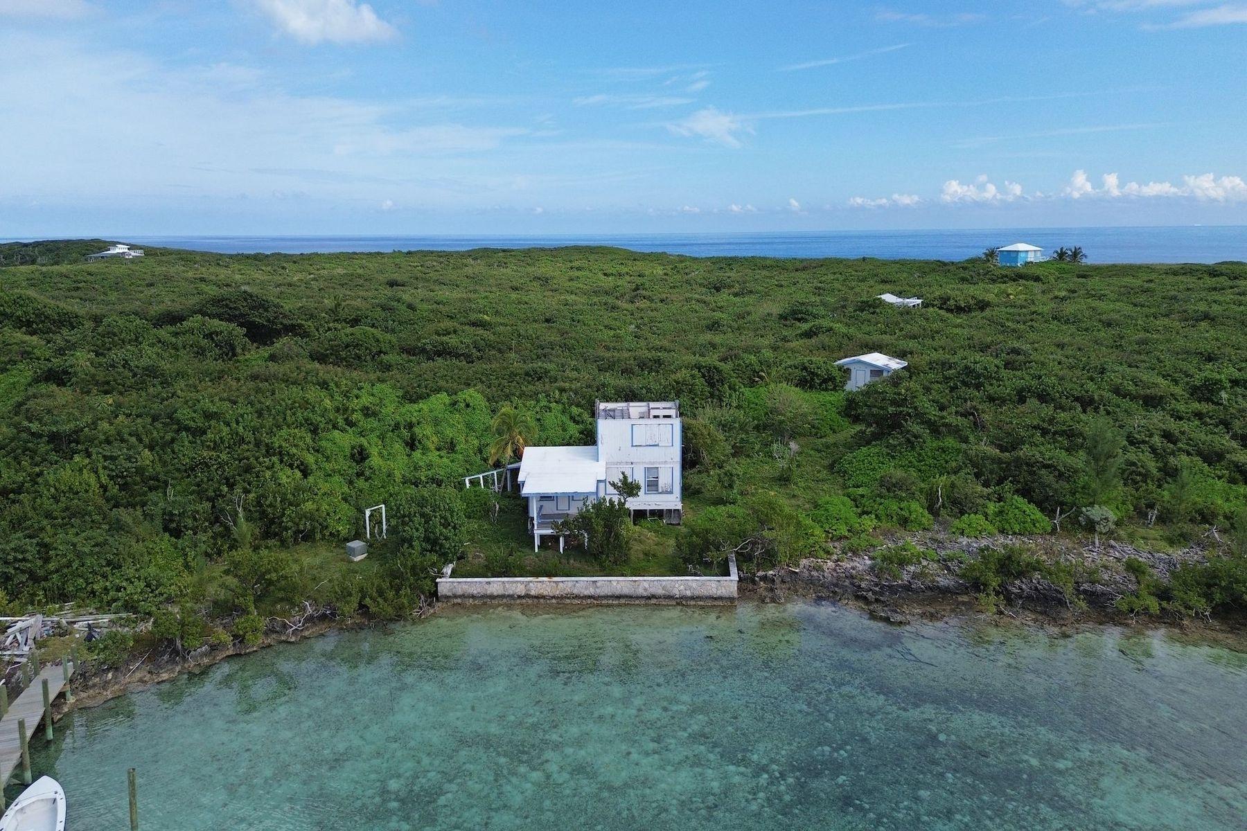 HUNKALOO,Tilloo Cay