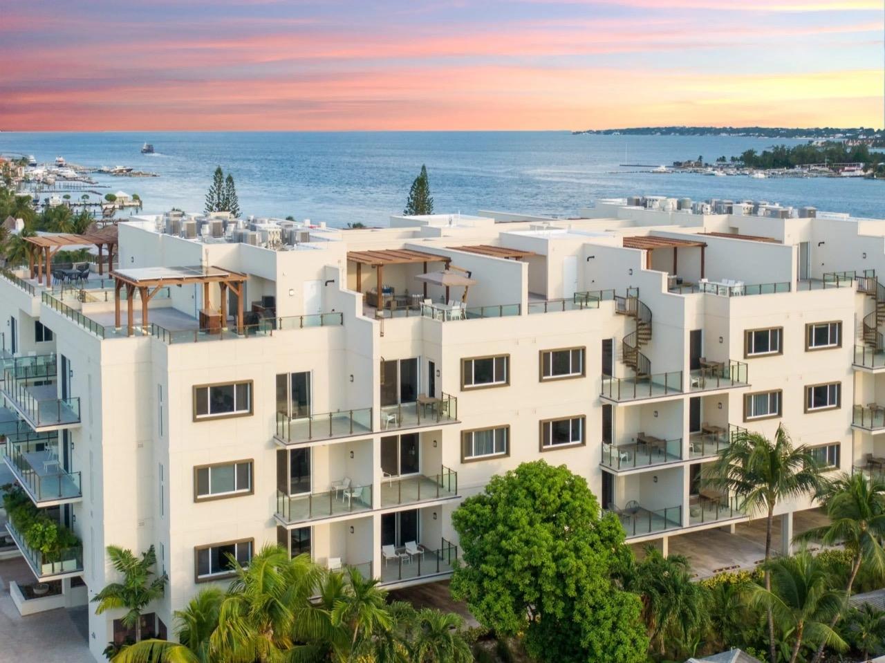 THIRTY SIX 105 RENT,Paradise Island