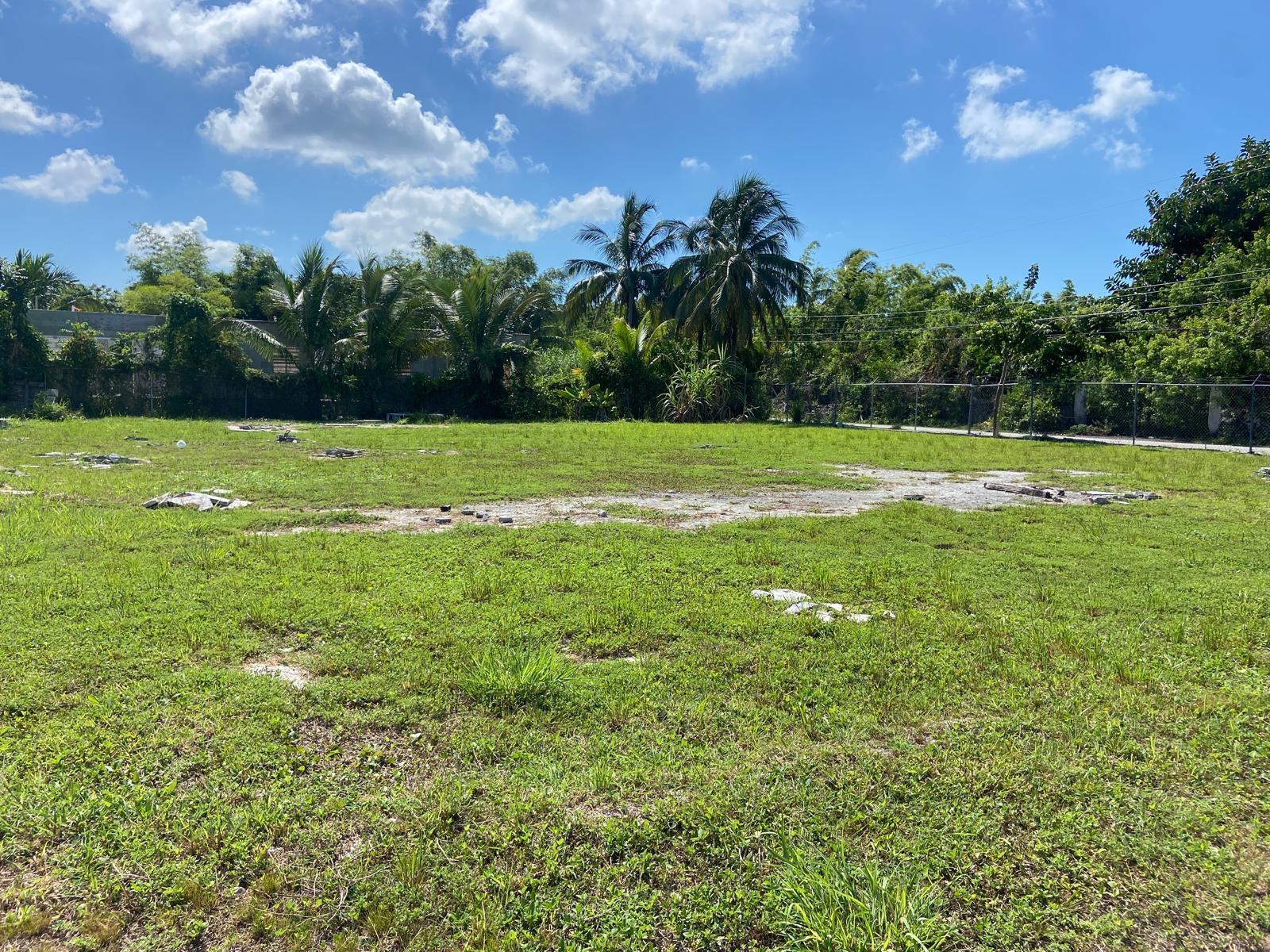 GLADSTONE ROAD LOT,Gladstone Road