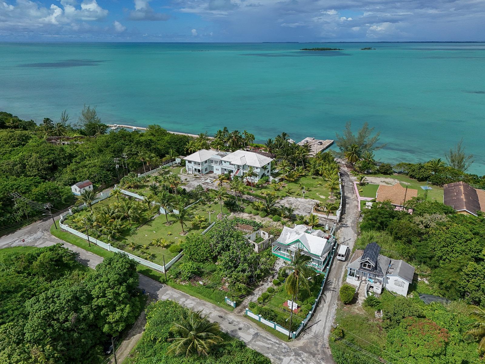 THE BLUFF COMPLEX,The Bluff