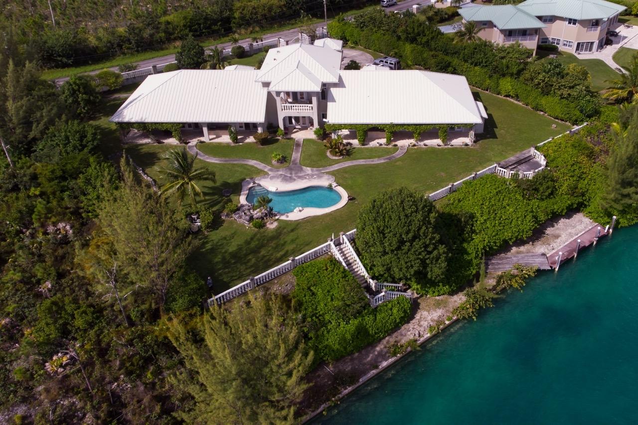  COLONY BAY TRI-PLEX EST.,Colony Bay