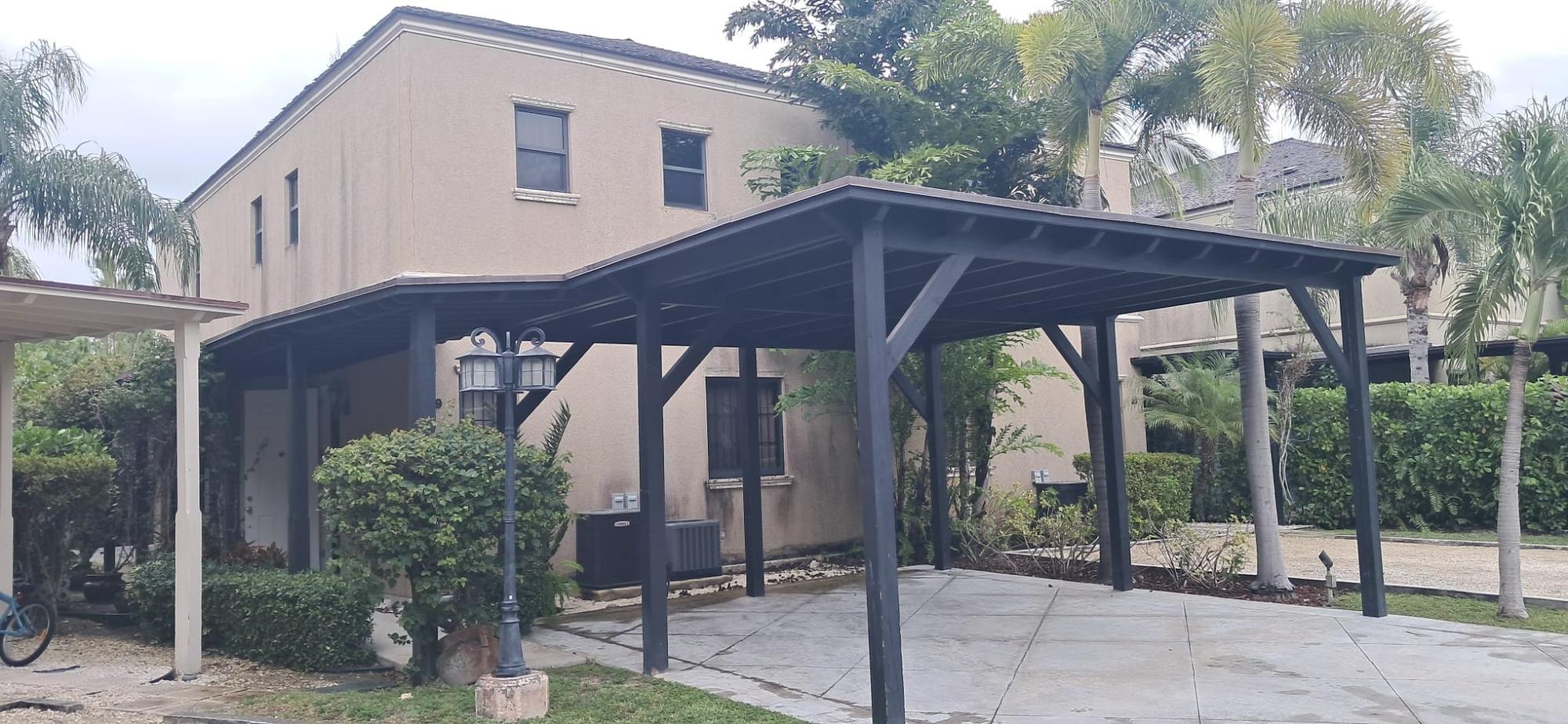  TURNBERRY,Charlotteville