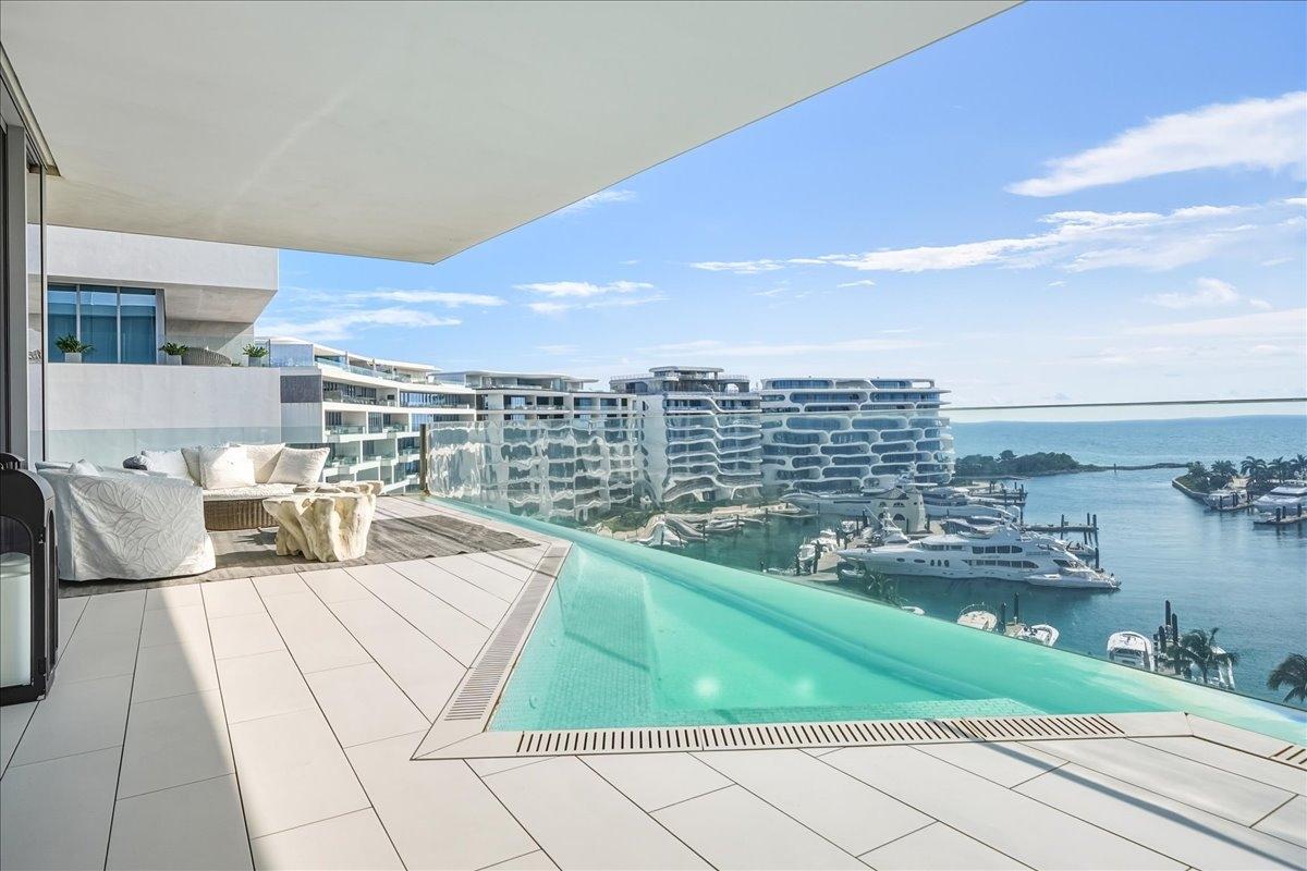  HONEYCOMB, ALBANY,South Ocean