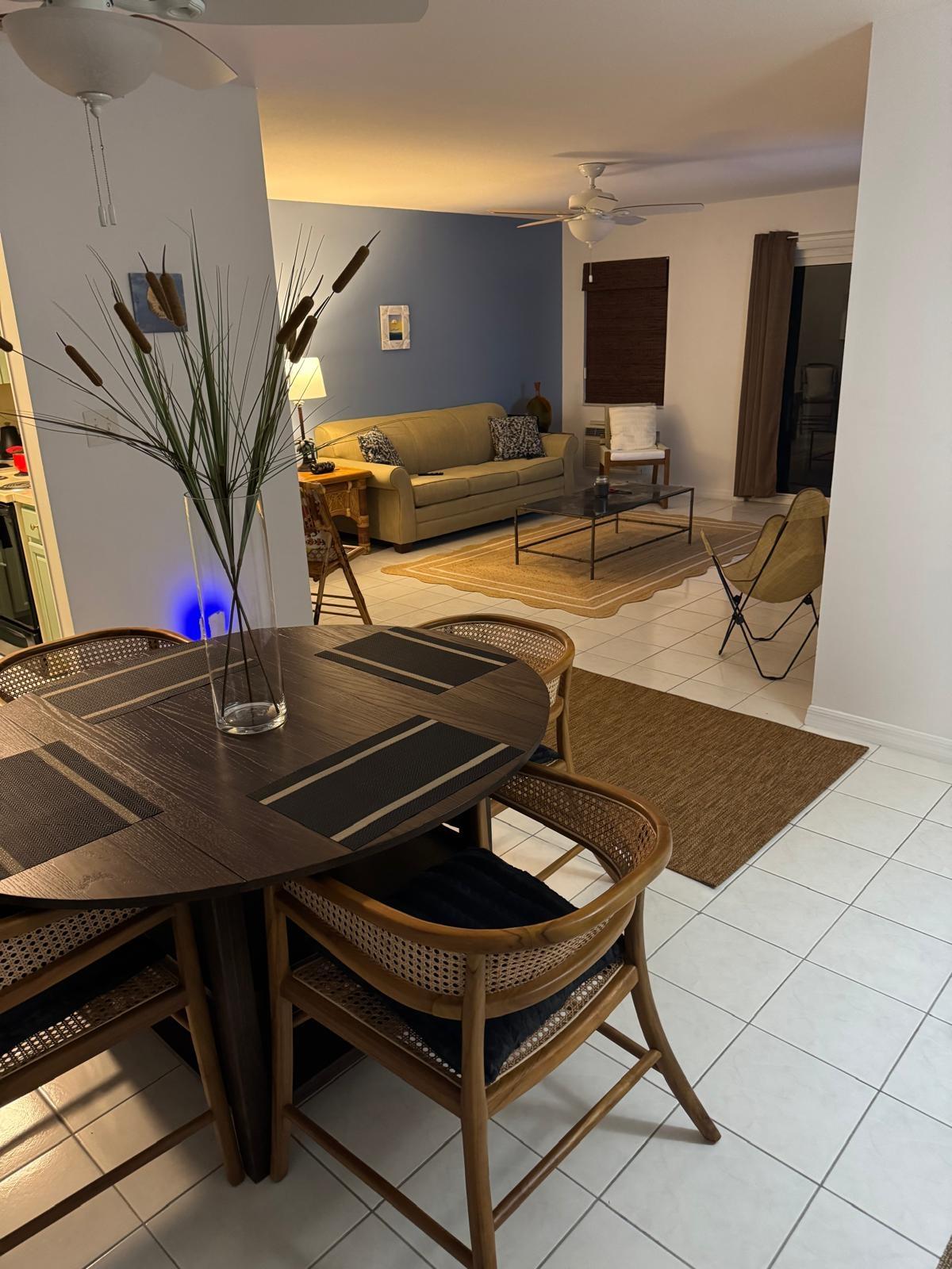  HARBOUR HOUSE TOWERS,Lucaya