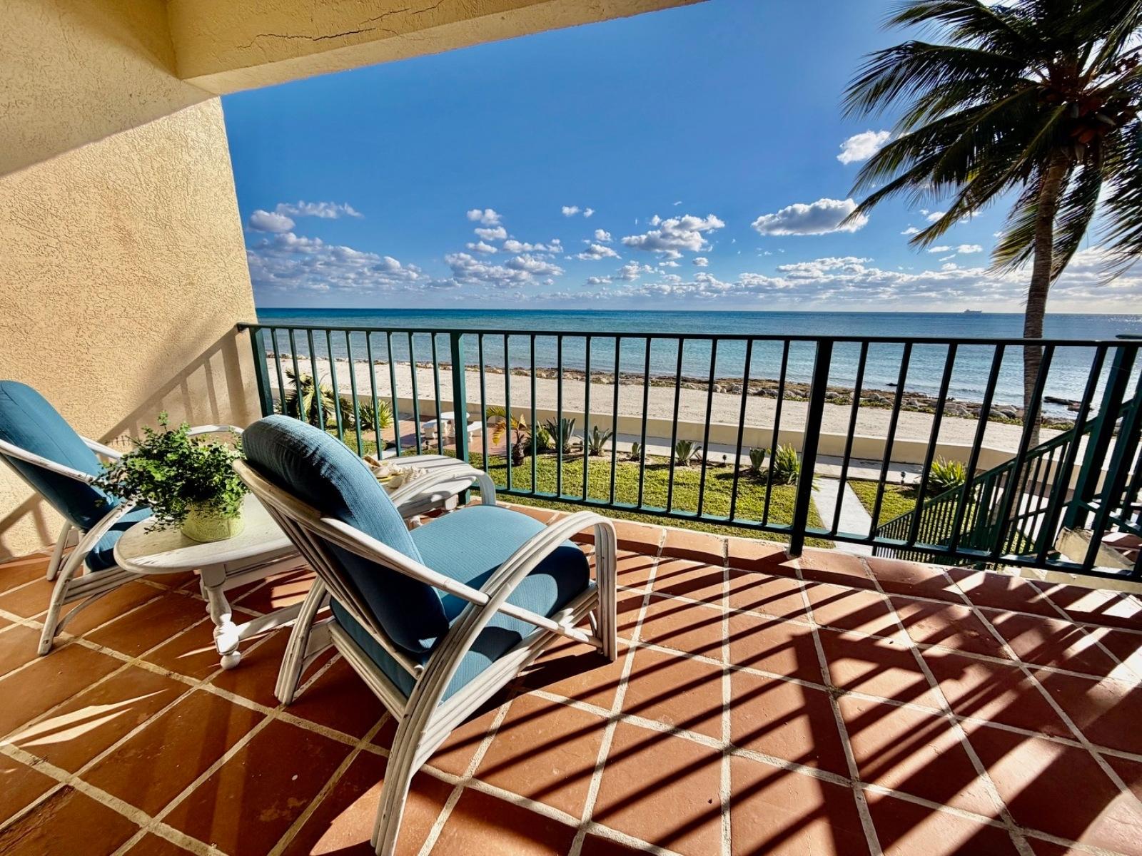PORT OF CALL VILLAS