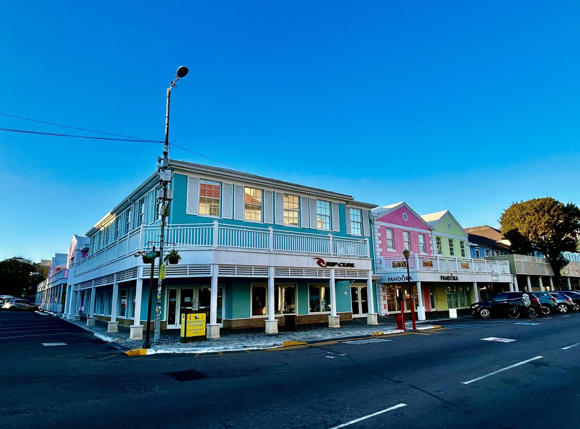  BAY AND PARLIAMENT STREET,Downtown