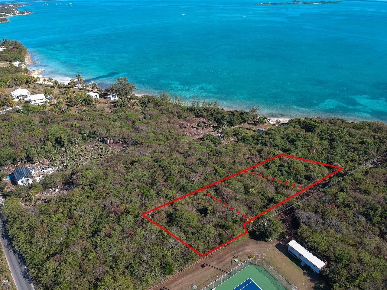 25,352 sq ft Lot