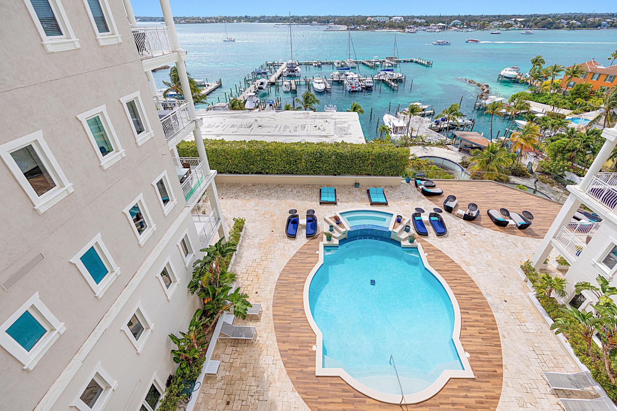  ONE OCEAN,Paradise Island
