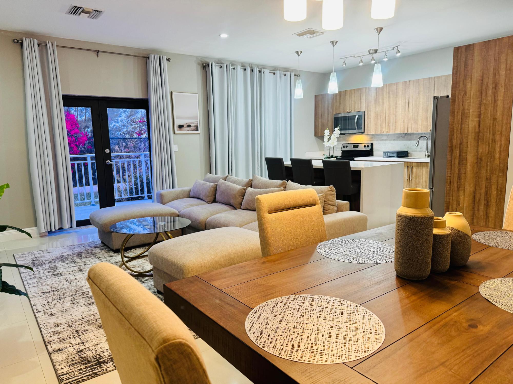 Venetian Rental