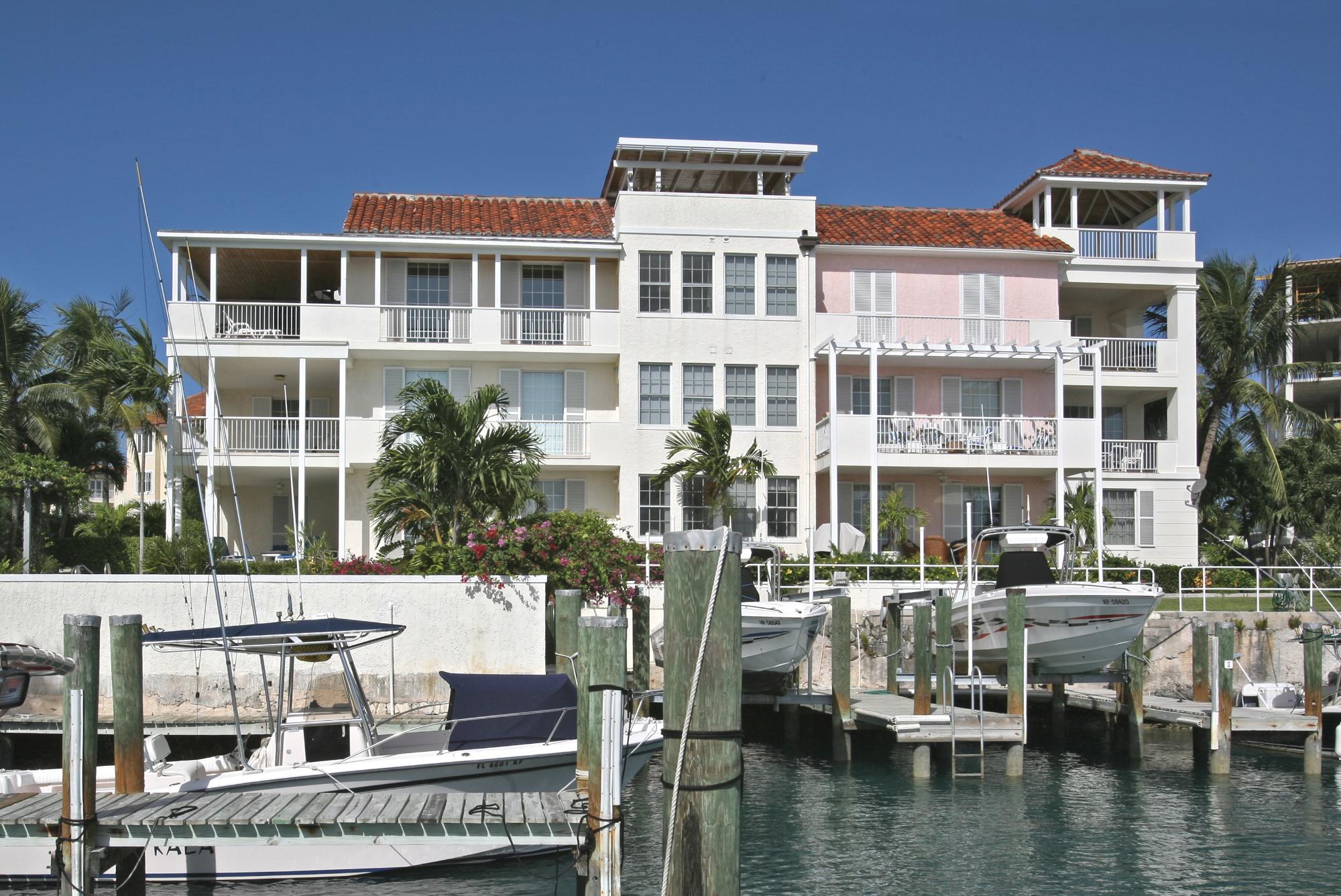  6 NOBLE HOUSE,Paradise Island