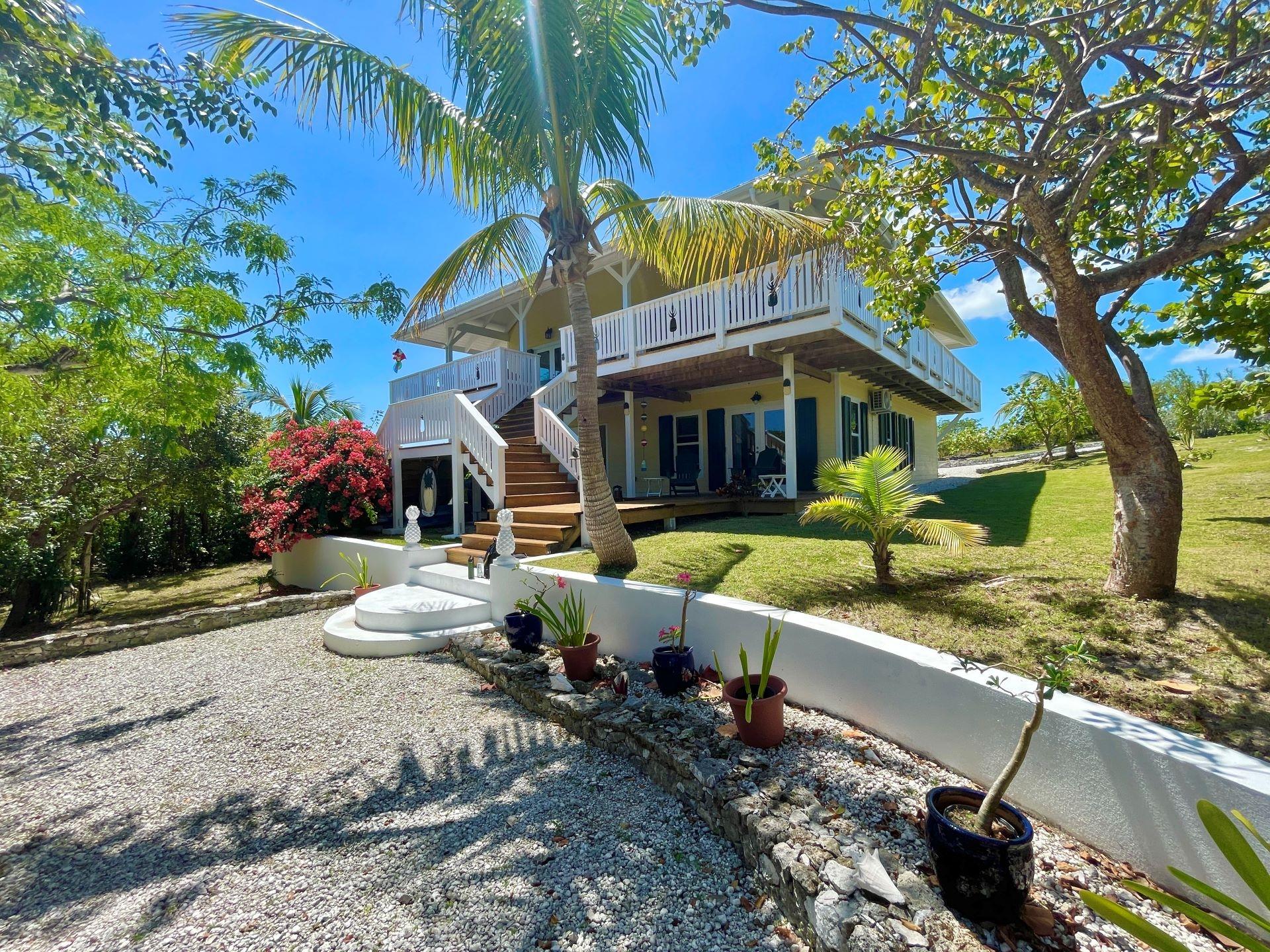  PINEAPPLE POINTE,Lubbers Quarters