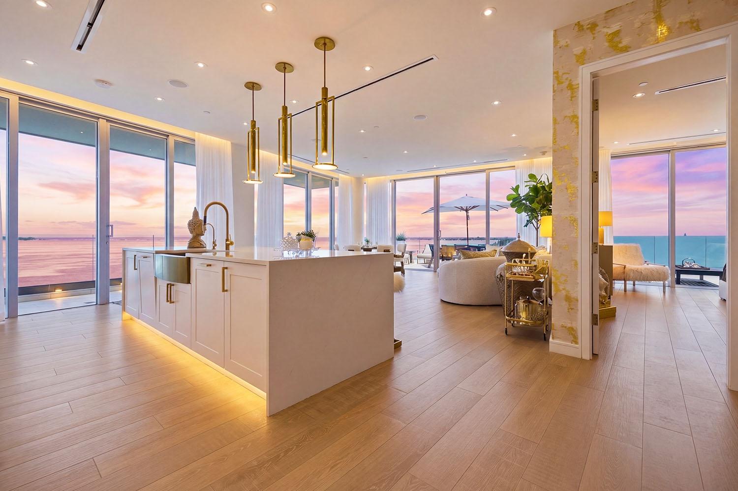 Penthouse Unit #607