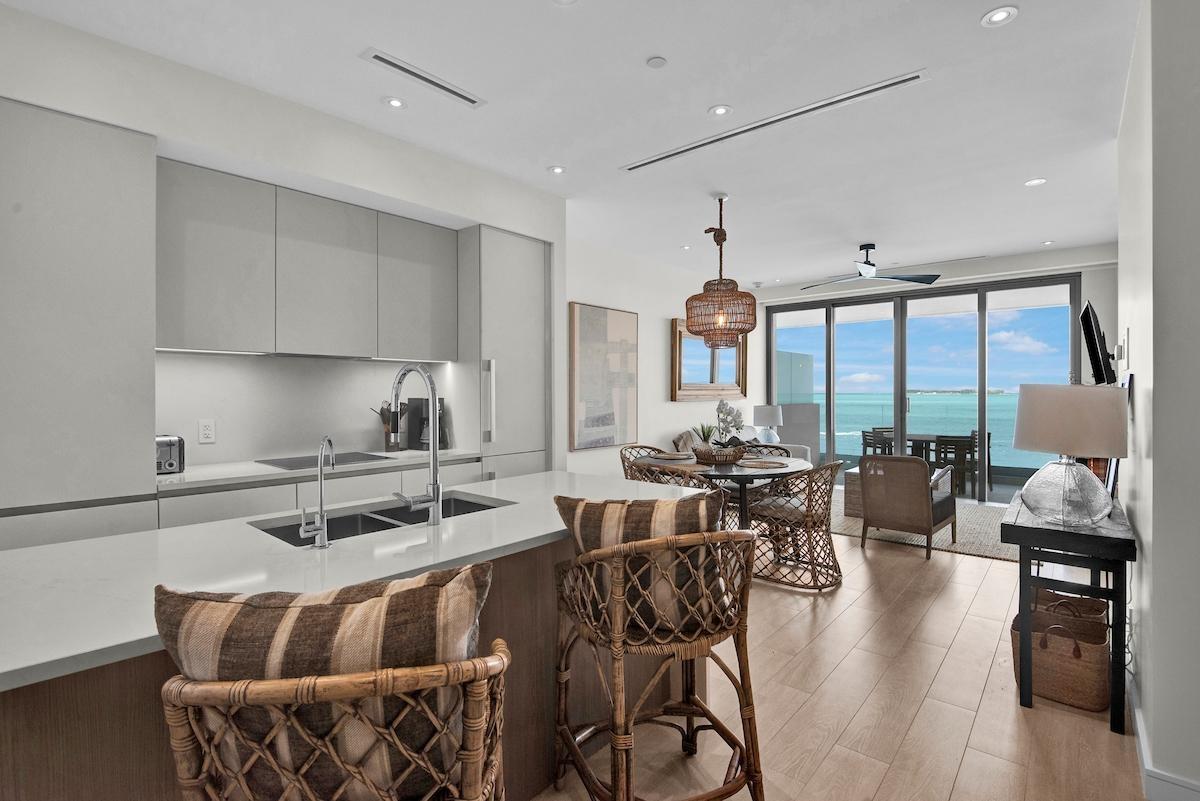 GOLDWYNN UNIT 222,Cable Beach