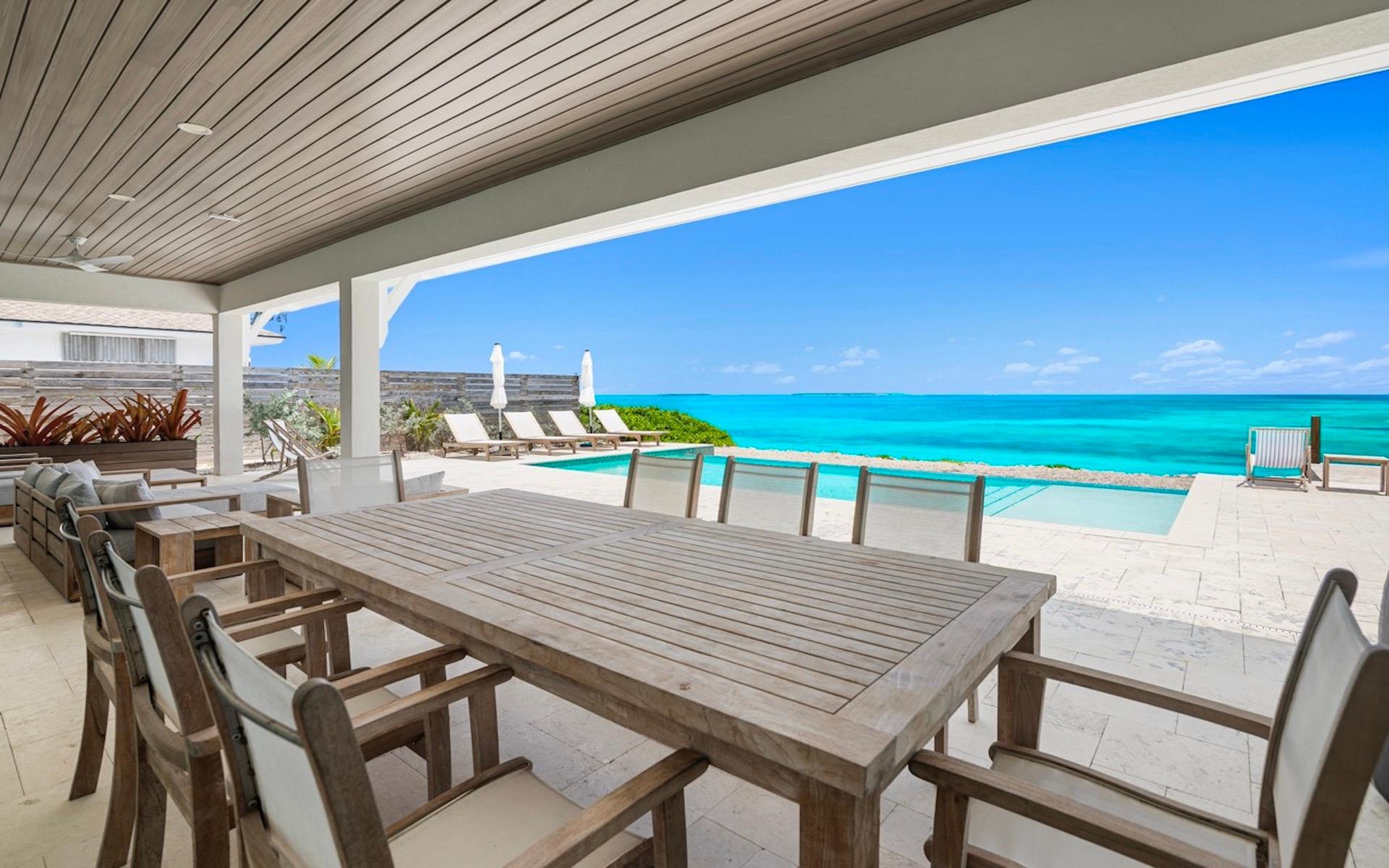  SILVER BEACH HOUSE TAR,Moss Town