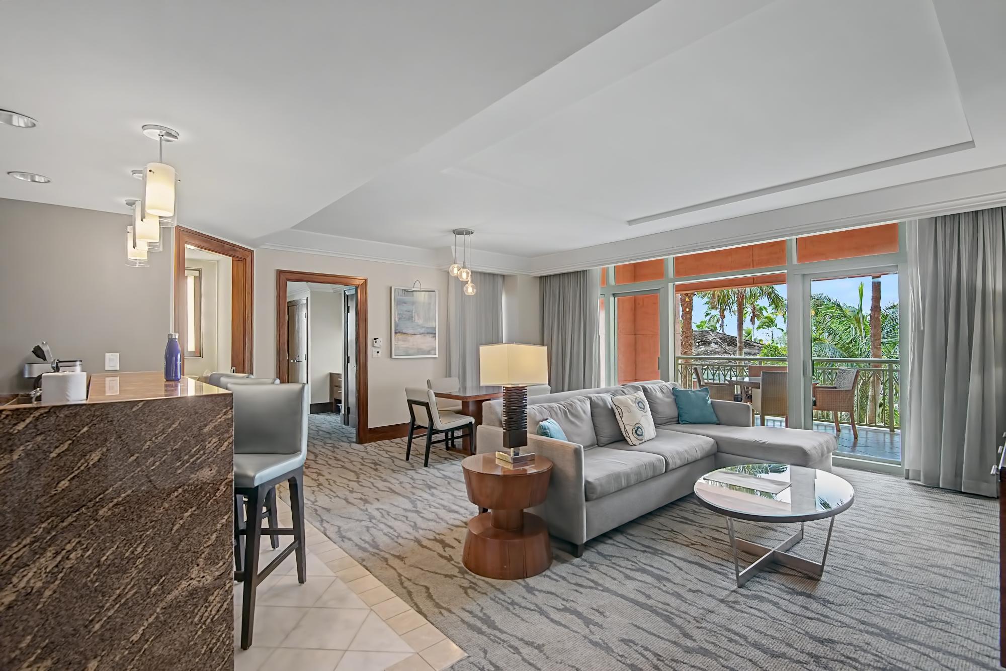  UNIT 2-928/926 @ THE REEF,Paradise Island