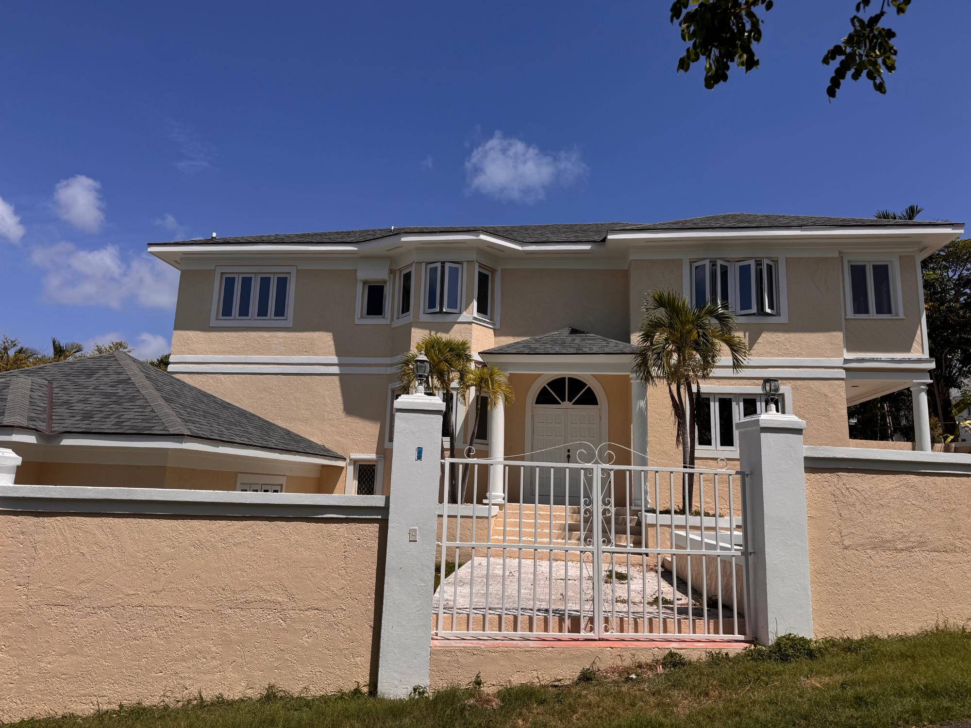 28 SASSOON DRIVE,Winton