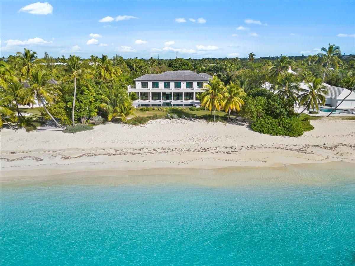  CLIFTON BAY DRIVE,Lyford Cay