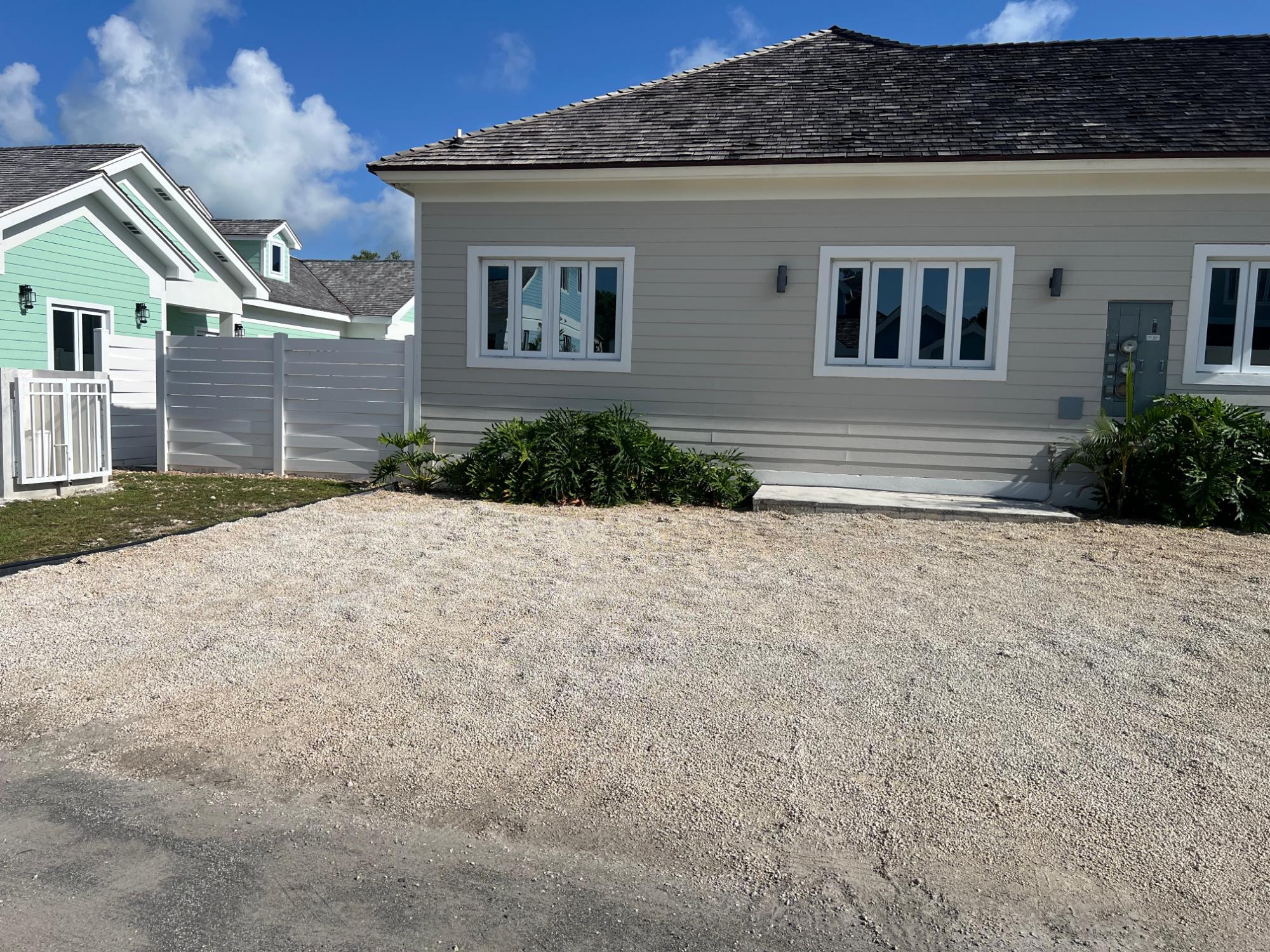  SEA HORSE DRIVE, SERENITY,West Bay Street
