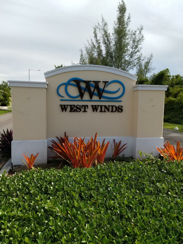  WEST WINDS SNGLE FAM HOME,West Bay Street