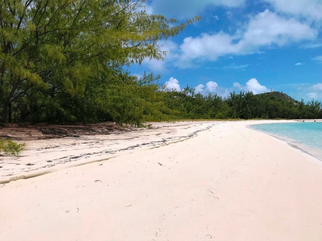  LOT A, STOCKING ISLAND,Exuma Cays
