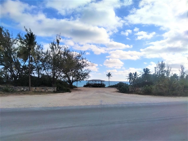  BAHAMA SOUND 10 EAST LOT,Bahama Sound