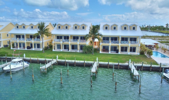  PINEAPPLE POINTE CONDO,Treasure Cay