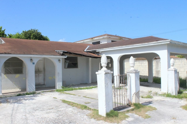  ELIZABETH ESTATES,Eastern Road