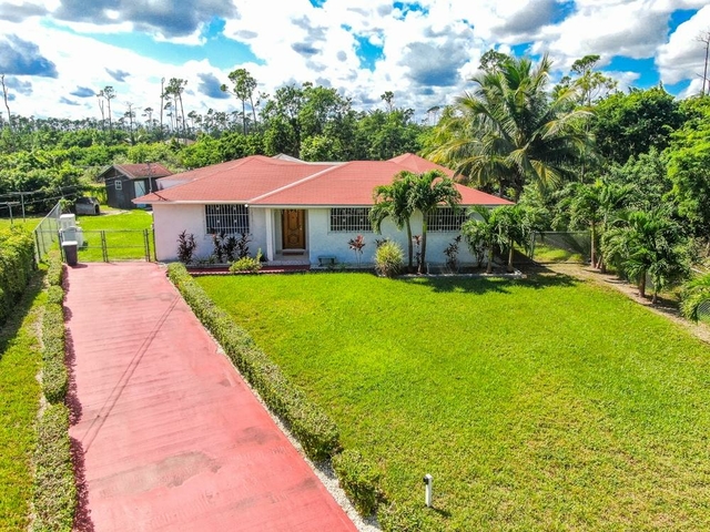  27 DUKE DRIVE,Arden Forest