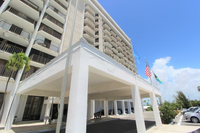  1004 LUCAYAN TOWERS NORTH,Freeport