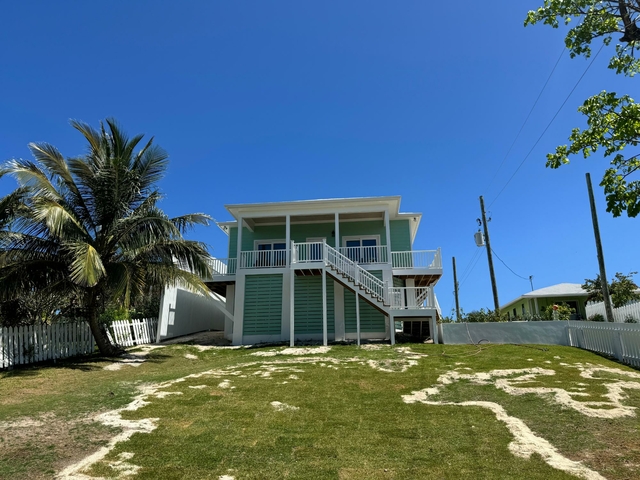 1 HILL TOP COTTAGES,Guana Cay