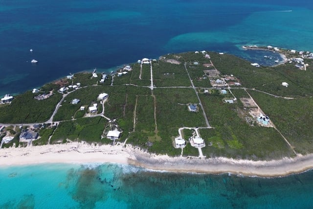  DOLPHIN BEACH LOT 121,Guana Cay