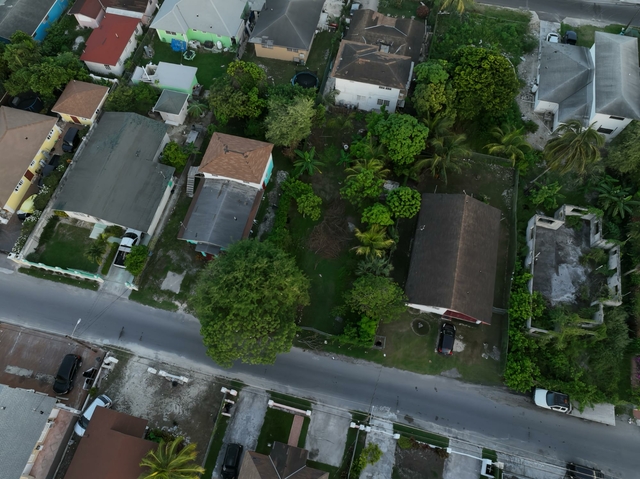  BREADFRUIT STREET,Pinewood Gardens