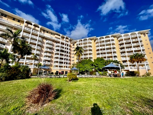  HARBOUR HOUSE TOWERS,Bell Channel