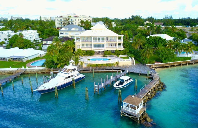  PORT MANOR PENTHOUSE,Paradise Island