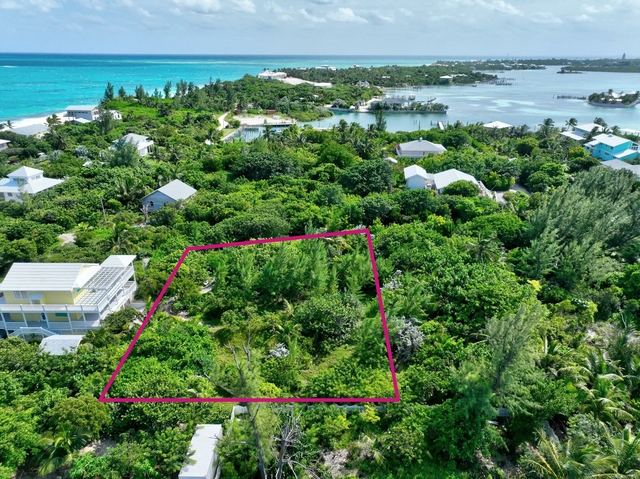  ANCHORED IN,Elbow Cay/Hope Town