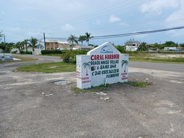  CORAL HARBOUR DRIVE,Coral Harbour