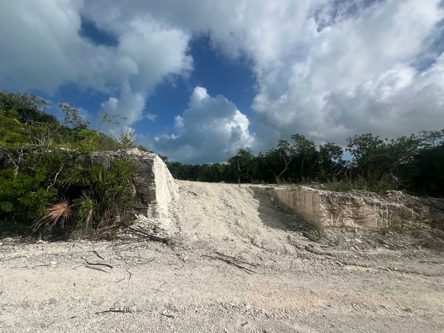  FRANGIPANI ROAD,,Bahama Sound