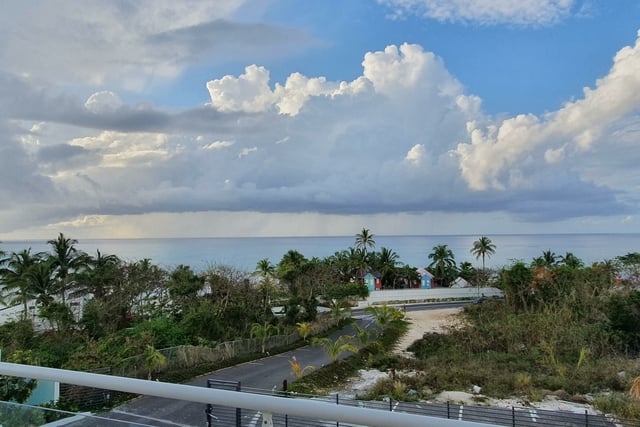  WEST BAY STREET,Love Beach