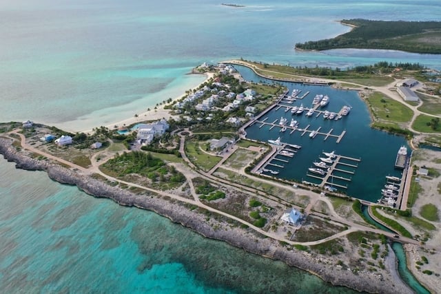  CHUB CAY RESORT & MARINA,Chub Cay